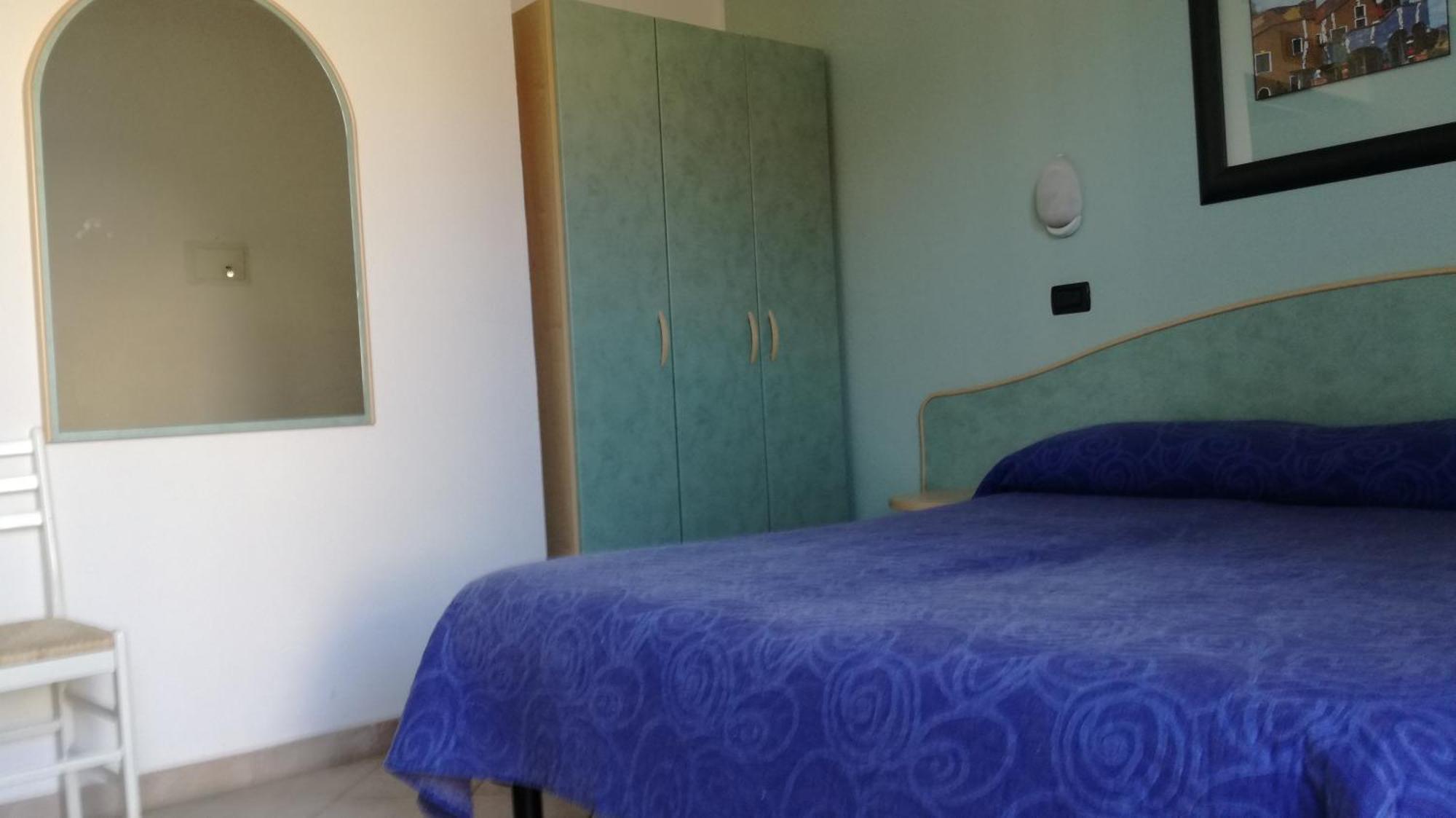 Hotel Sogno Чезенатико Экстерьер фото