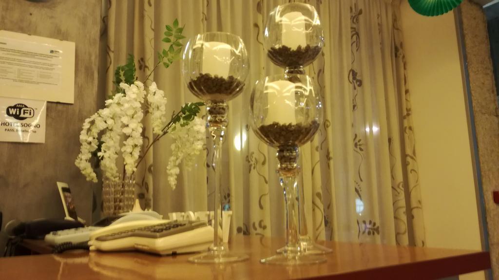 Hotel Sogno Чезенатико Экстерьер фото